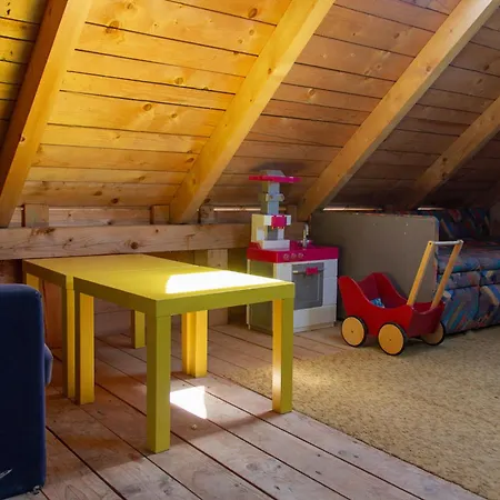 Samostatný Dom S Bazénom V Rajeckej Doline * Podhorie (Zilina)