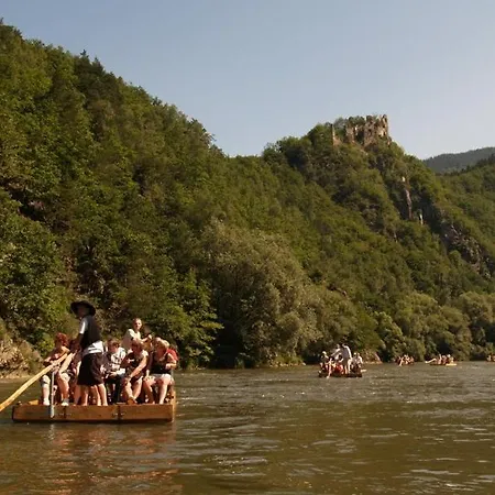 Samostatný Dom S Bazénom V Rajeckej Doline *
