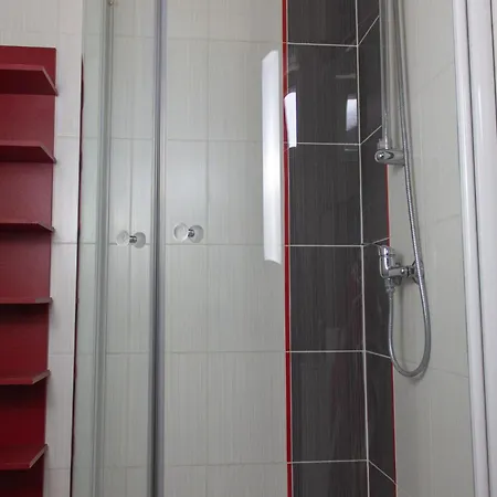 Samostatny Dom S Bazenom V Rajeckej Doline Podhorie (Zilina)