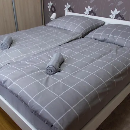 Samostatny Dom S Bazenom V Rajeckej Doline * Podhorie (Zilina)