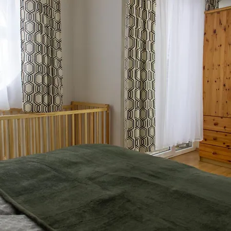 Samostatny Dom S Bazenom V Rajeckej Doline