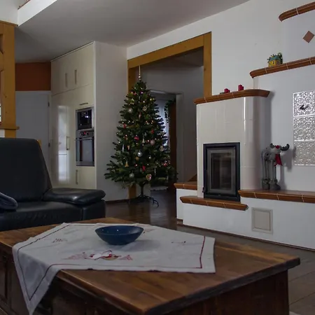 Samostatny Dom S Bazenom V Rajeckej Doline * Podhorie (Zilina)