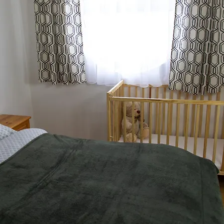 Samostatný Dom S Bazénom V Rajeckej Doline *